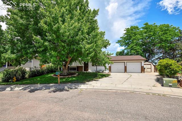 4059 Cooke Ln, Colorado Springs, CO 80911