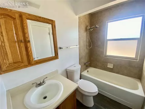5070 Victory Rd, Colorado Springs, CO 80911
