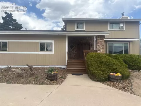 15 Huntington Beach Dr, Colorado Springs, CO 80921