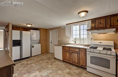 3714 S Yoder Rd, Yoder, CO 80864 photo 10