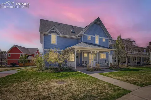 1352 Lindenwood Grv, Colorado Springs, CO 80907