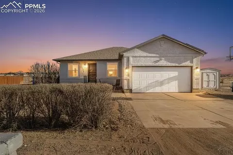 260 S Siesta Dr, Pueblo West, CO 81007