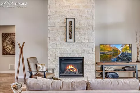 16406 Dancing Bear Ln, Monument, CO 80132 photo 11