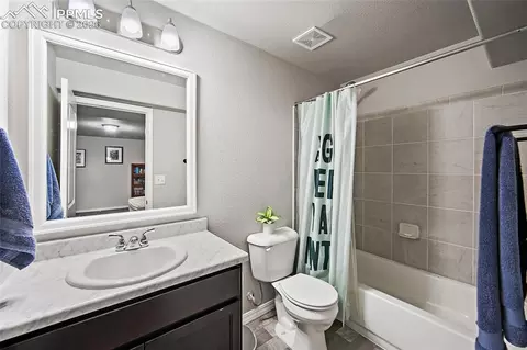 Bath - 7702 Berwyn Loop, Peyton, CO 80831 photo 4 of 4