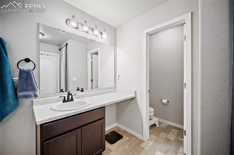 Bath - 7702 Berwyn Loop, Peyton, CO 80831 photo 3 of 4