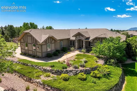 3031 Promontory Peak Dr, Colorado Springs, CO 80920