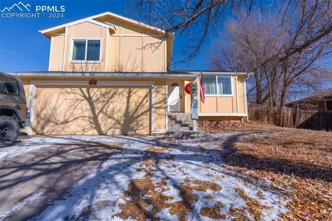 542 Blossom Field Rd, Fountain, CO 80817