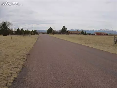 7745 Blue Gill Dr, Peyton, CO 80831 photo 6