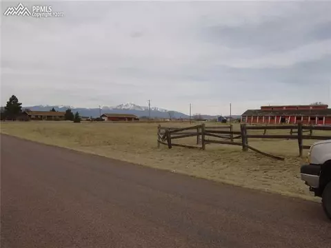 7745 Blue Gill Dr, Peyton, CO 80831 photo 2