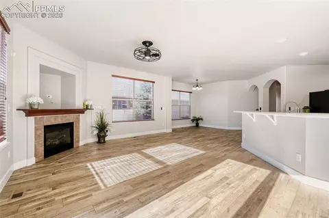10367 Mount Evans Dr, Peyton, CO 80831 photo 4
