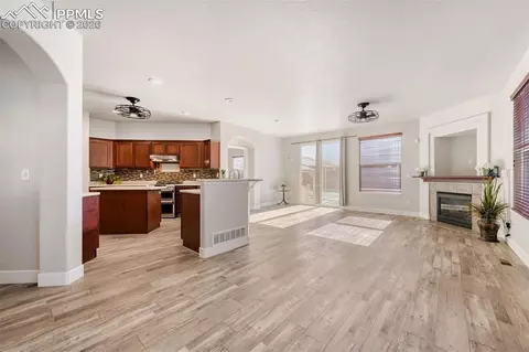 10367 Mount Evans Dr, Peyton, CO 80831 photo 5