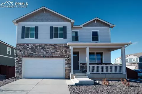 384 Starling Ln, Johnstown, CO 80534