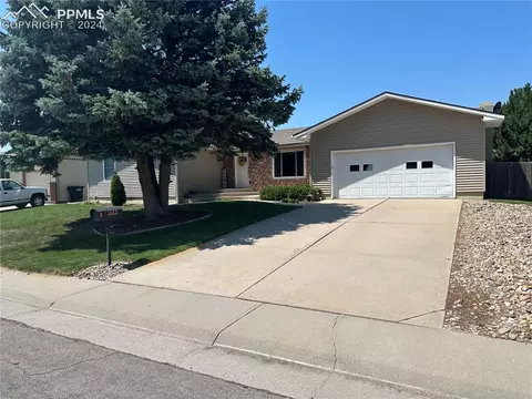 1222 Westview Dr, Sterling, CO 80751