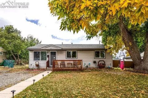 521 Acoma Dr, Colorado Springs, CO 80911
