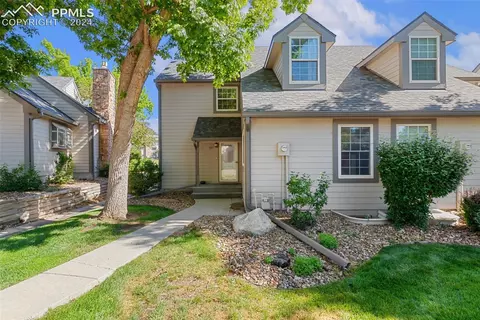 382 Cobblestone Dr, Colorado Springs, CO 80906