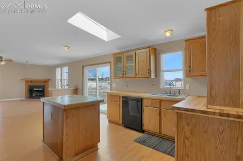 17660 Wagon Train Loop, Peyton, CO 80831 photo 10