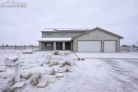 1367 N Dailey Dr, Pueblo, CO 81007