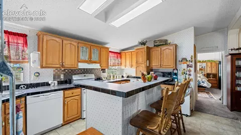 Kitchen - 4150 S Calhan Hwy, Yoder, CO 80864 photo 3 of 4