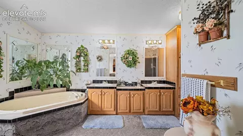 Bath - 4150 S Calhan Hwy, Yoder, CO 80864 photo 2 of 4