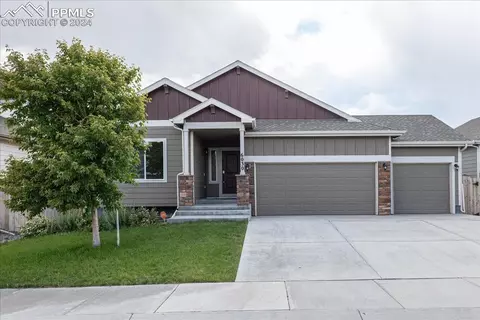 6030 Meadowbank Ln, Colorado Springs, CO 80925