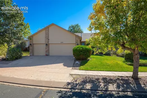 6705 Sleeping Giant Dr, Colorado Springs, CO 80923
