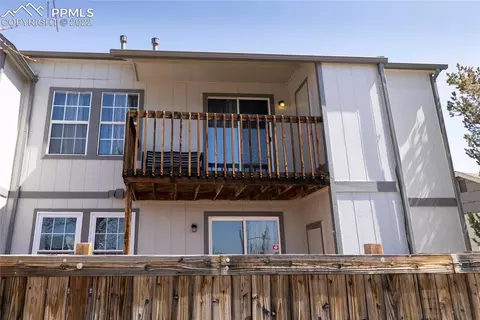 17118 E Whitaker Dr #E, Aurora, CO 80015 photo 1