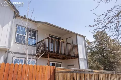 17118 E Whitaker Dr #E, Aurora, CO 80015 photo 2