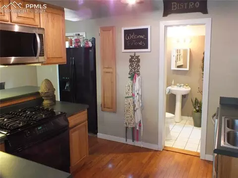 9405 Ute Rd, Cascade, CO 80809 photo 4