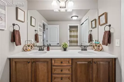 Bath - 16231 Thunder Cat Way, Monument, CO 80132 photo 6 of 6