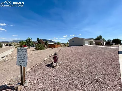 136 High Meadows Dr, Florence, CO 81226 photo 2