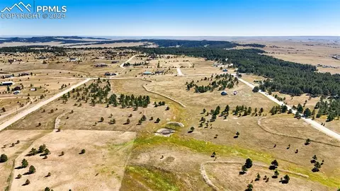 17703 Hopper Rd, Peyton, CO 80831 photo 5