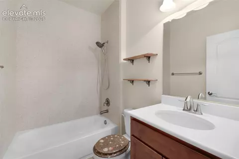 Bath - 10933 Checo Way, Peyton, CO 80831 photo 3 of 5