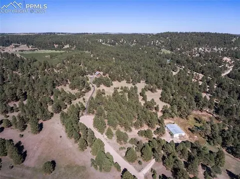 18910 Edgewood Dr, Peyton, CO 80831 photo 2
