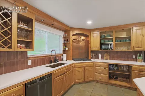 Kitchen - 46 Apache Rd, Evergreen, CO 80439 photo 1 of 3