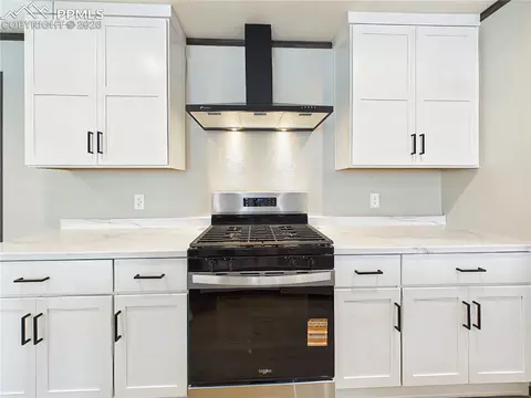273 E Don Dr, Pueblo, CO 81007 photo 23