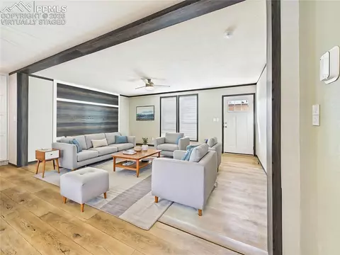 273 E Don Dr, Pueblo, CO 81007 photo 4