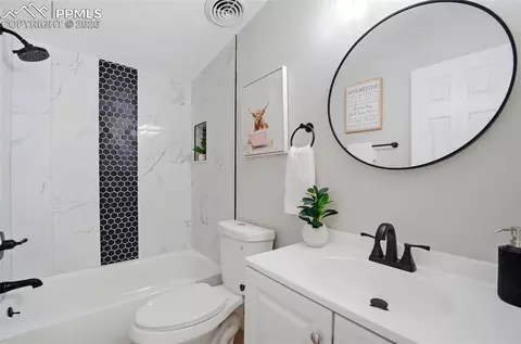 Bath - 35125 Book Rd, Yoder, CO 80864 photo 7 of 7