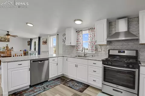 17320 Wagon Train Loop, Peyton, CO 80831 photo 9