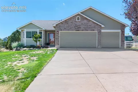 Exterior - 7840 Midnight Rd, Peyton, CO 80831 photo 2 of 5