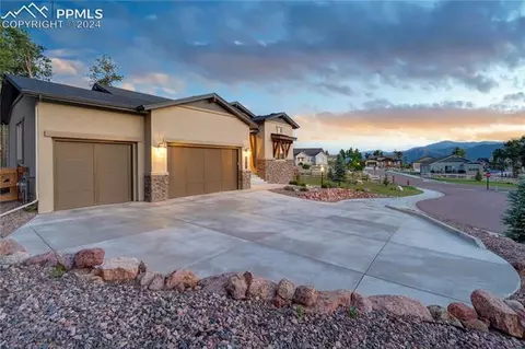 16321 Tree Top Ct, Monument, CO 80132