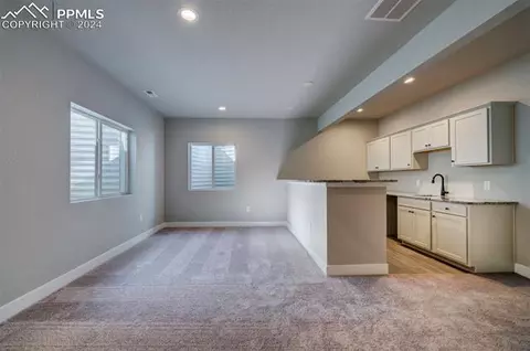 10364 Devoncove Dr, Peyton, CO 80831 photo 2