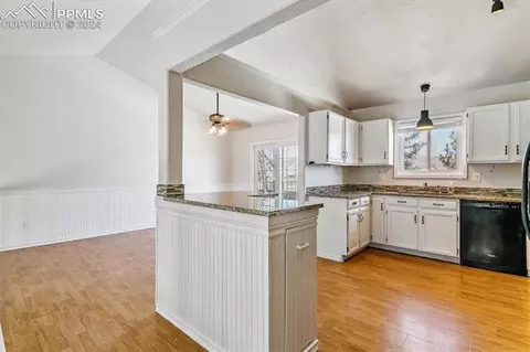 8076 Candleflower Cir, Colorado Springs, CO 80920