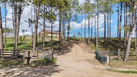 7115 Wildridge Rd, Colorado Springs, CO 80908