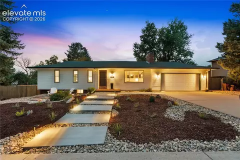369 Burgess Dr, Castle Rock, CO 80104