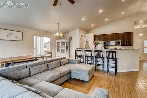 12553 Culebra Peak Dr, Peyton, CO 80831 photo 5