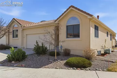 215 Luxury Ln, Colorado Springs, CO 80921