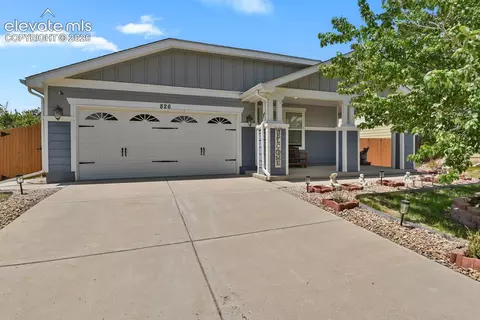 826 Willow Dr, Brighton, CO 80603