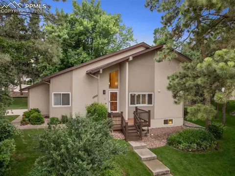 1725 Applewood Ridge Ct, Colorado Springs, CO 80918