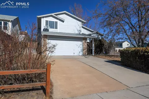 1090 Catherwood Dr, Colorado Springs, CO 80911