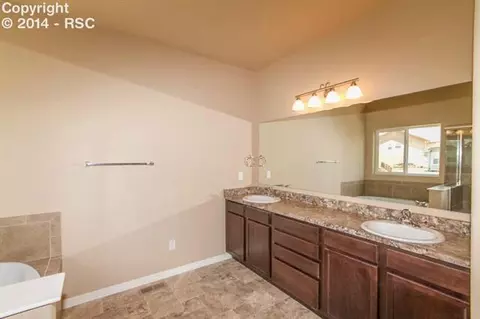 7194 Honeycomb Dr, Peyton, CO 80831 photo 12